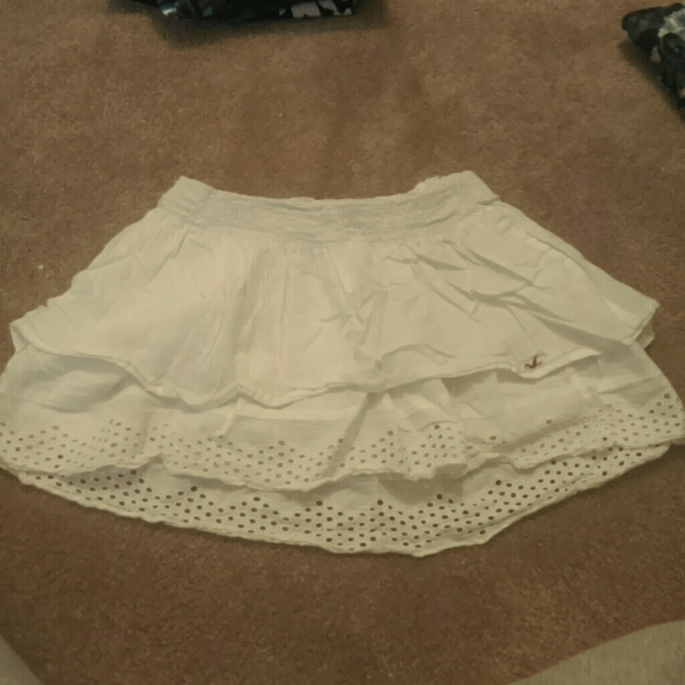 Hollister skirt